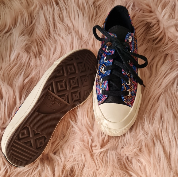 Converse size 8 snake print sneaker - Picture 4 of 5